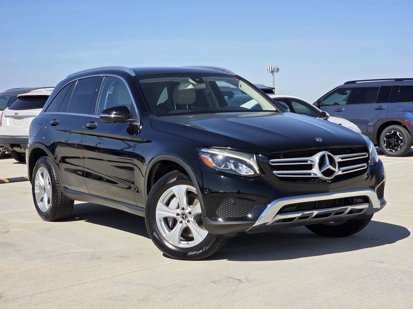 Used 2018 Mercedes-Benz GLC 300 image 1