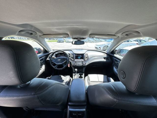 Used 2016 Chevrolet Impala LT w/ Convenience Package FWD image 19