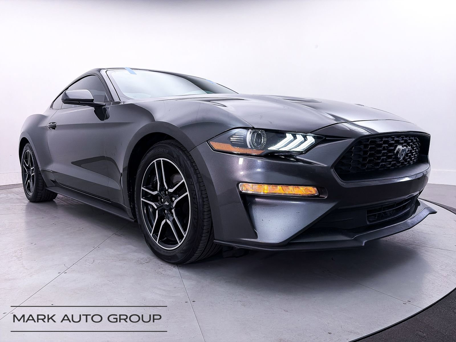Used 2019 Ford Mustang Coupe w/ Equipment Group 101A RWD image 1