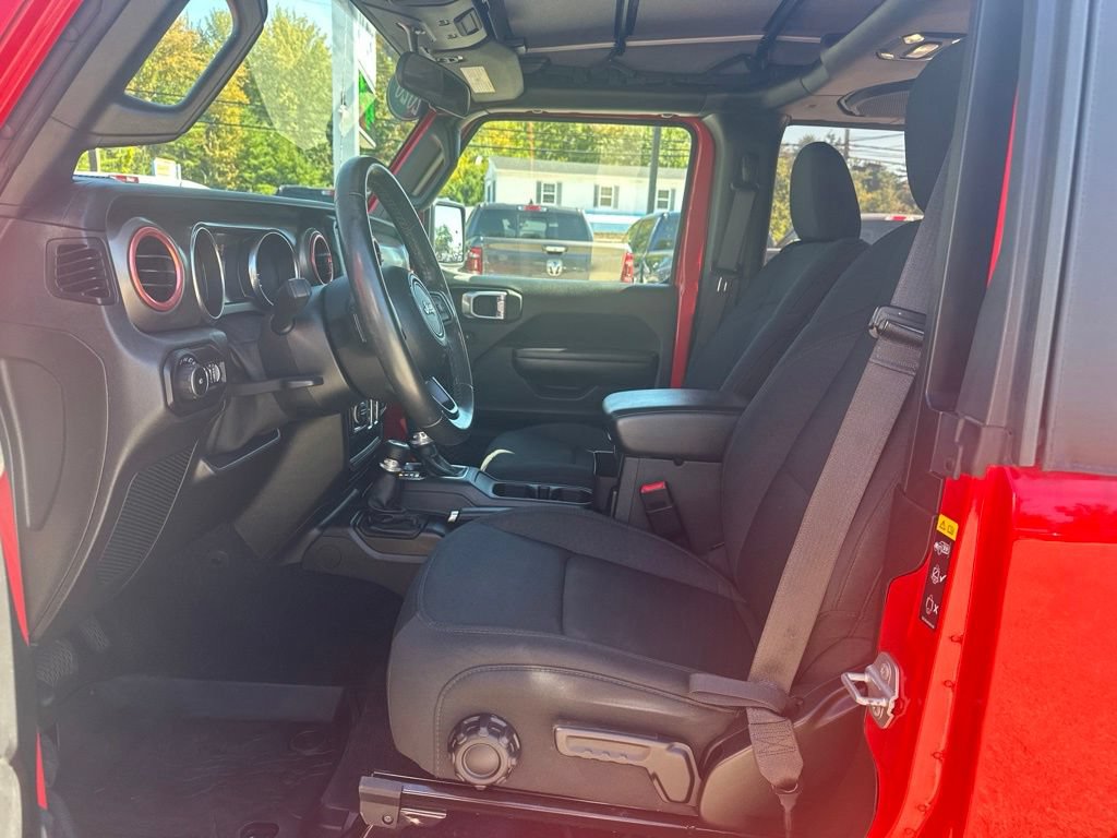 Used 2020 Jeep Wrangler Sport AWD/4WD image 12