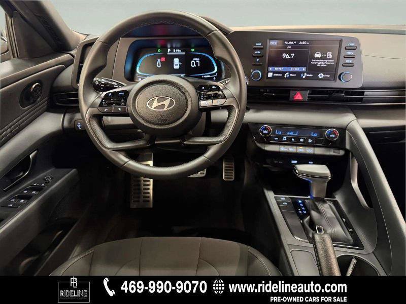 Used 2026 Hyundai Elantra Sport FWD image 13