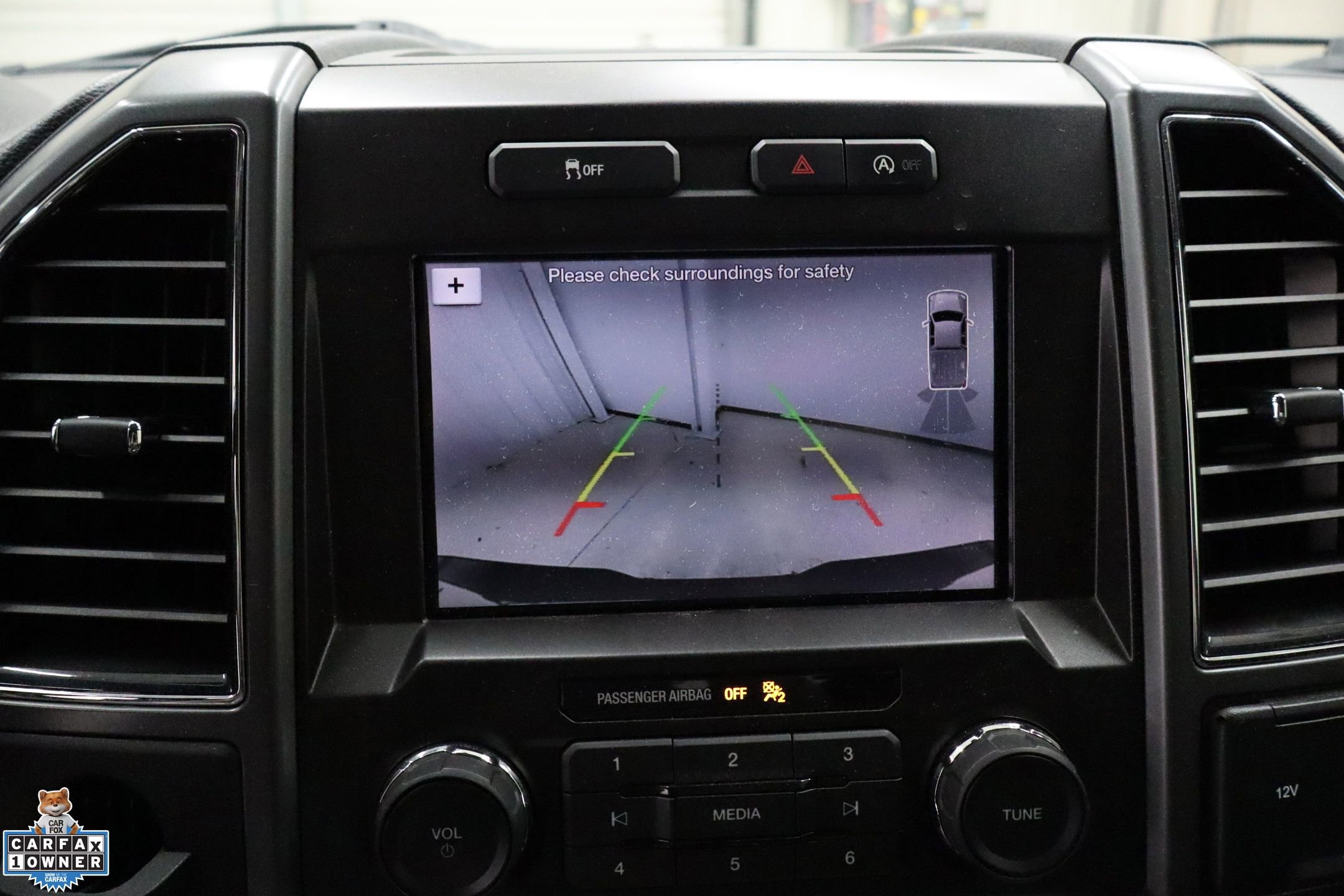 Certified 2018 Ford F150 XLT w/ Equipment Group 302A Luxury image 21