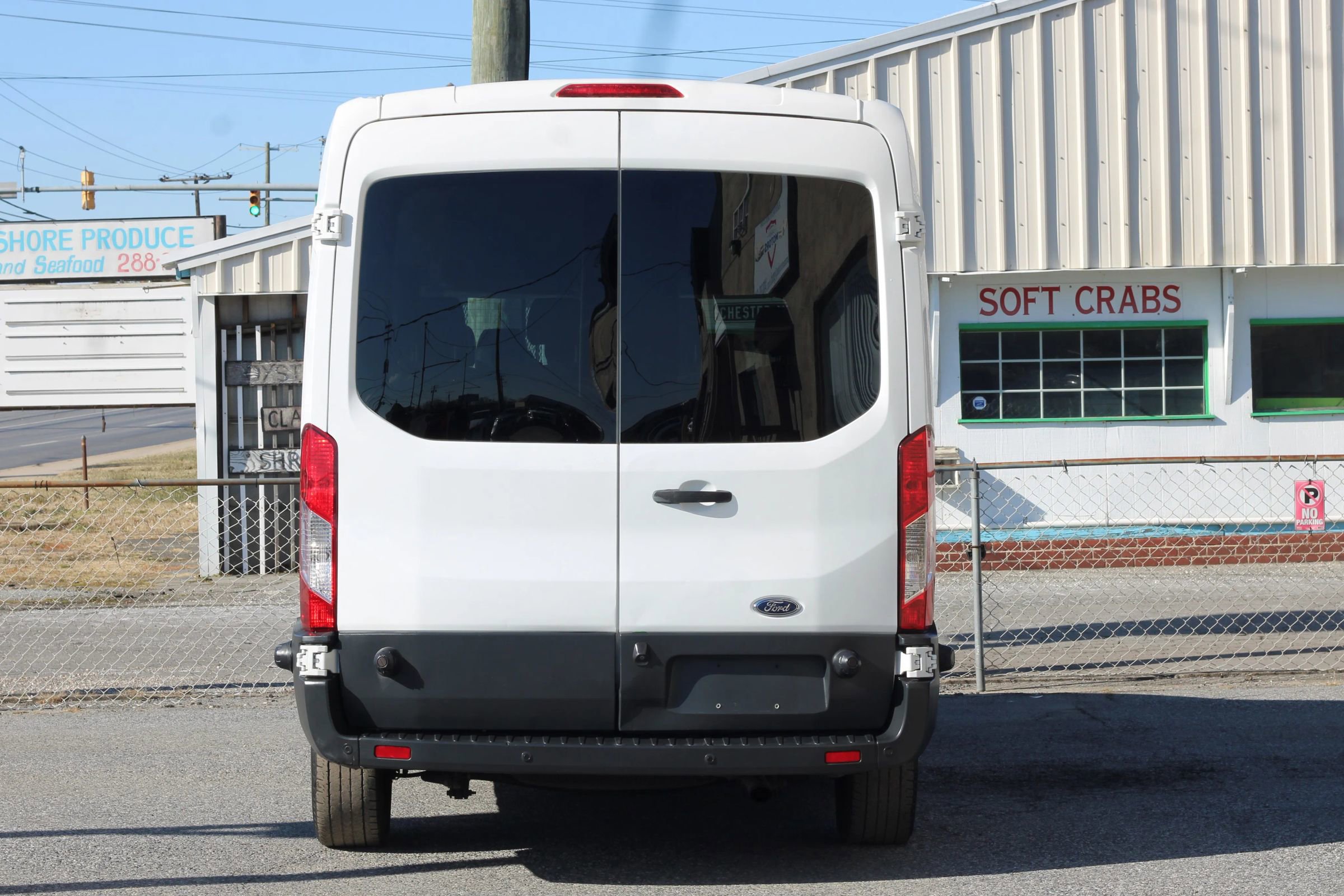 Used 2016 Ford Transit 350 XL image 7