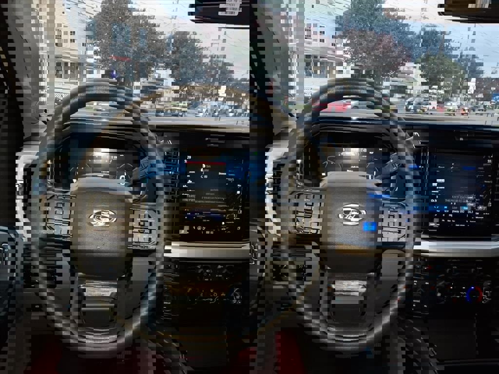 New 2026 Ford F250 XLT w/ XLT Premium Package image 15