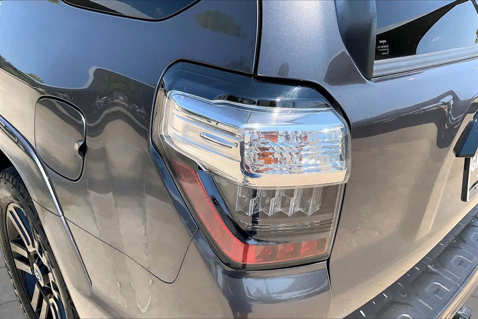 Used 2020 Toyota 4Runner Nightshade AWD/4WD image 27