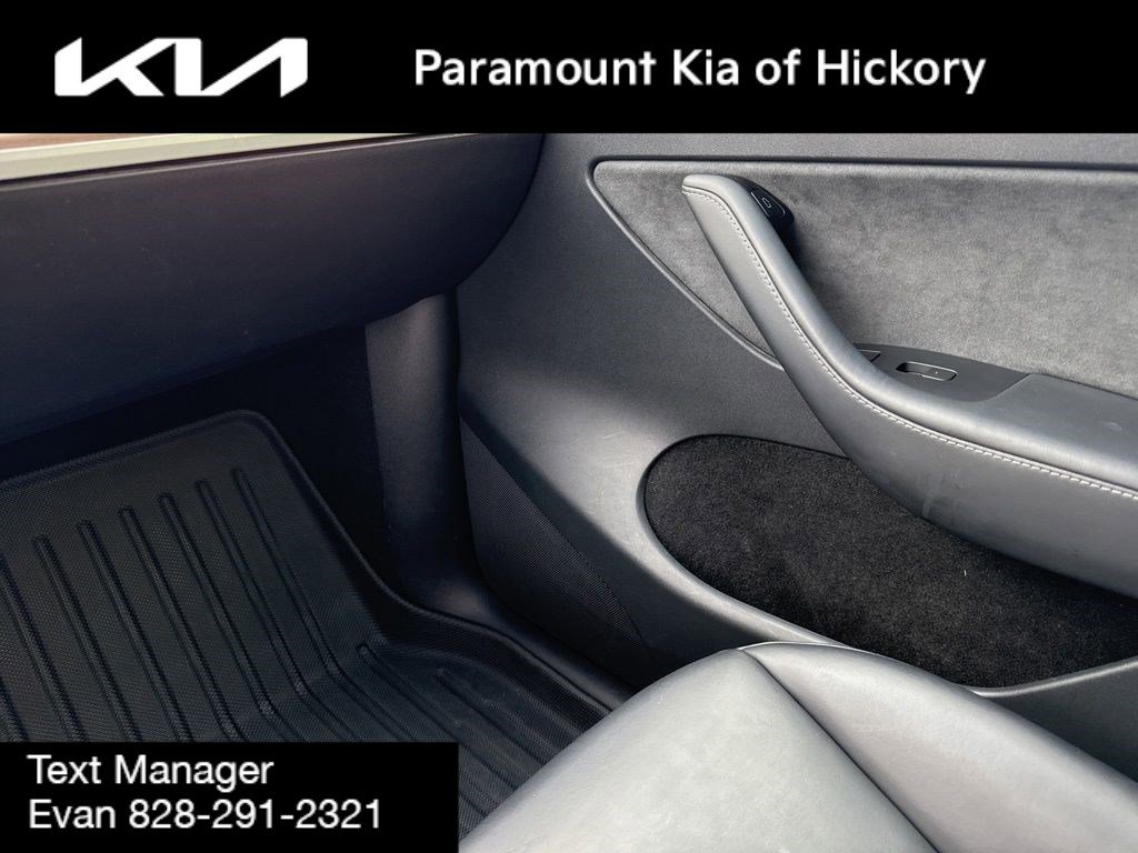 Used 2024 Tesla Model Y Long Range image 28