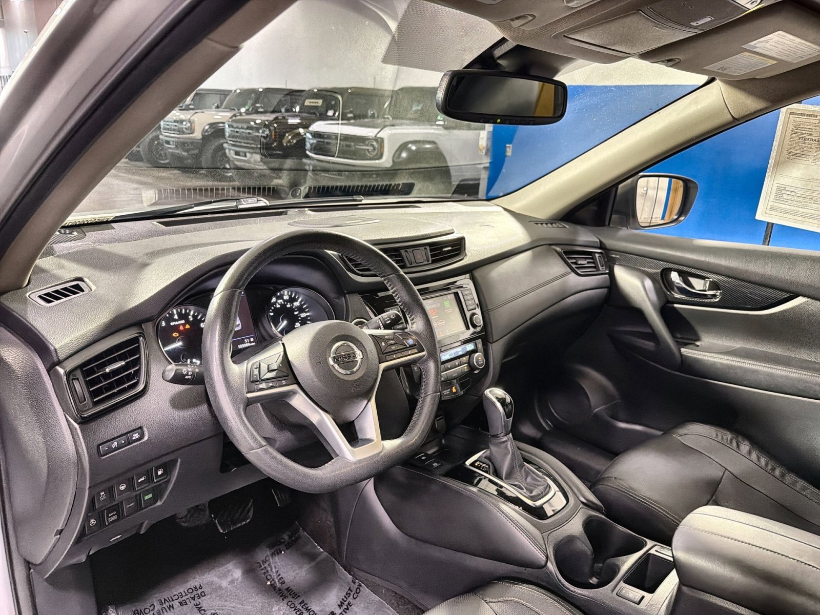 Used 2019 Nissan Rogue SL image 18