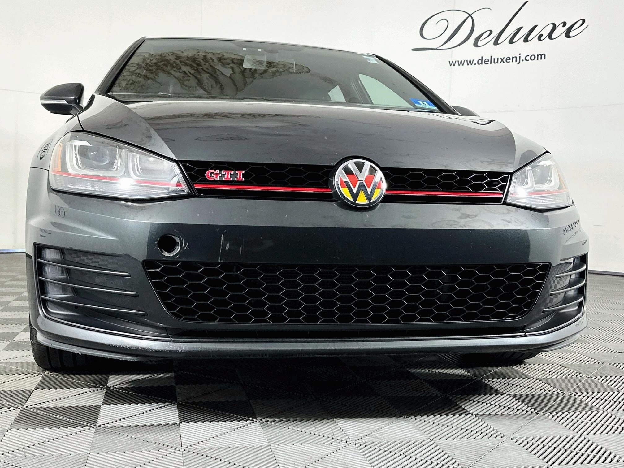 Used 2016 Volkswagen GTI Autobahn w/ Lighting Package (SEL) FWD image 30
