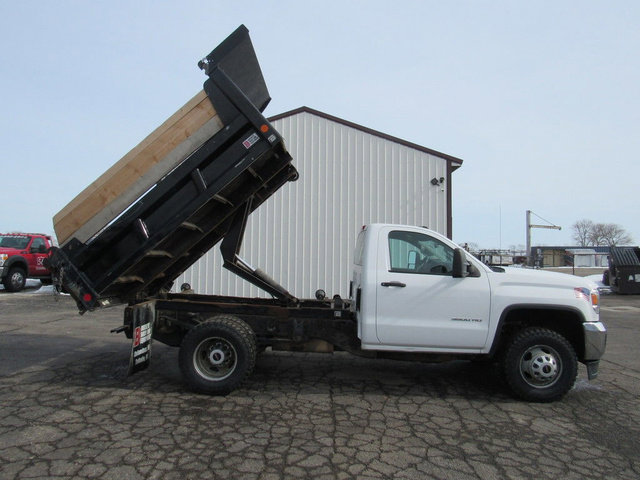 Used 2015 GMC Sierra 3500 2WD Regular Cab image 32