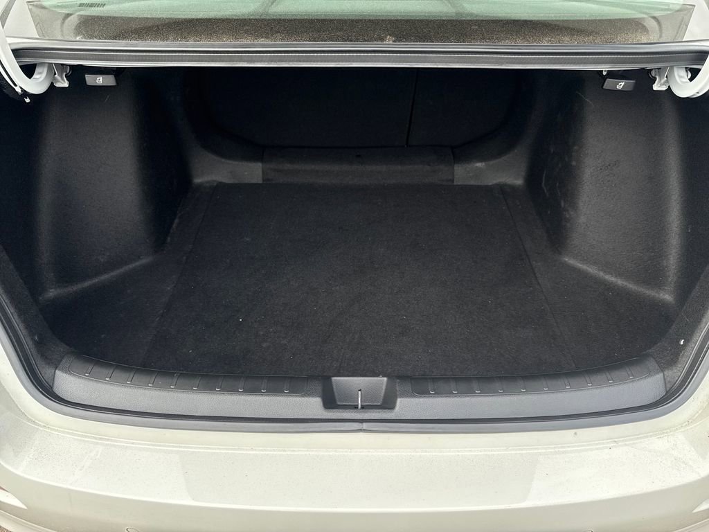 Used 2023 Honda Civic Touring image 23