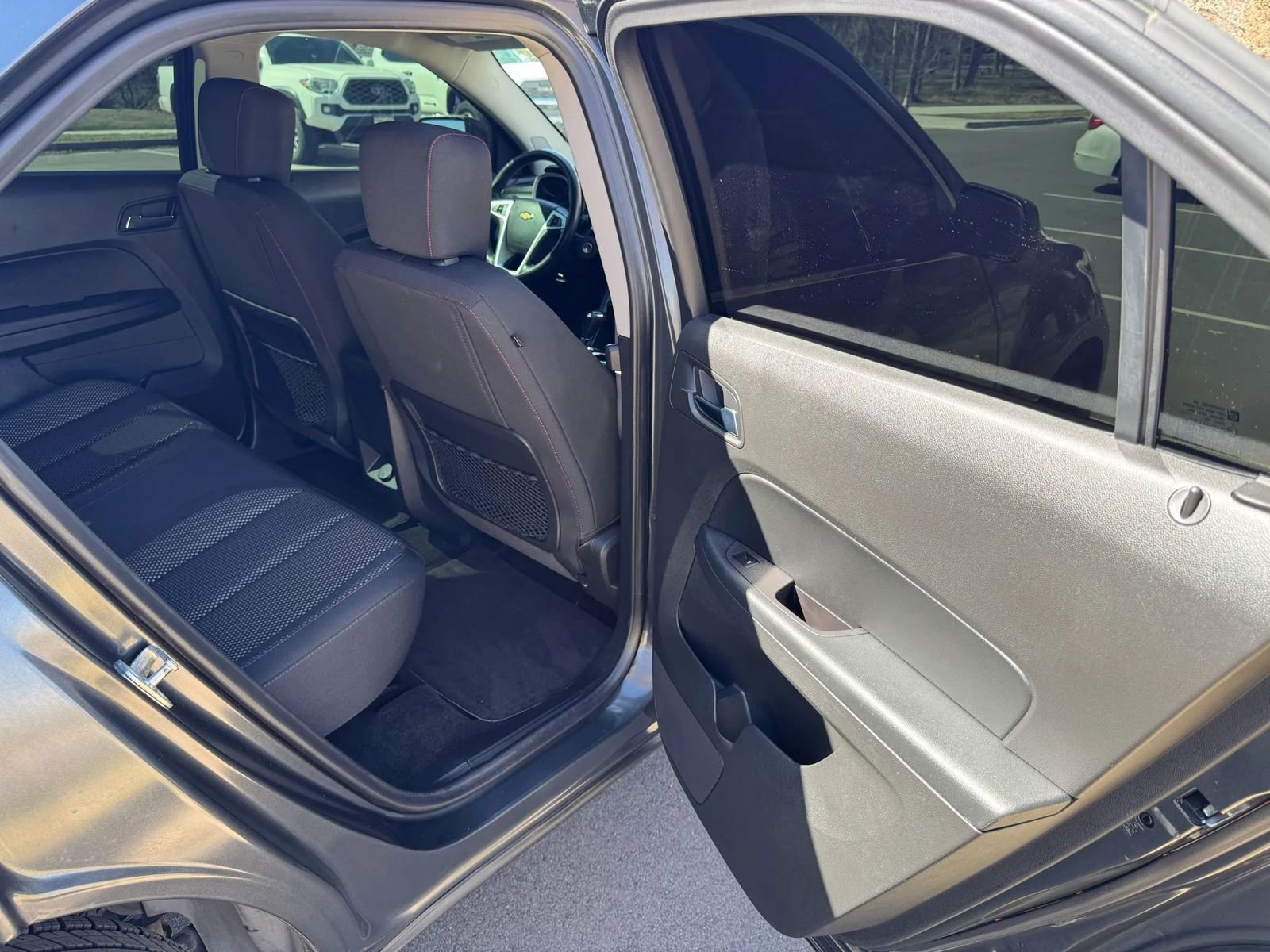 Used 2017 Chevrolet Equinox LT w/ Convenience Package AWD/4WD image 13