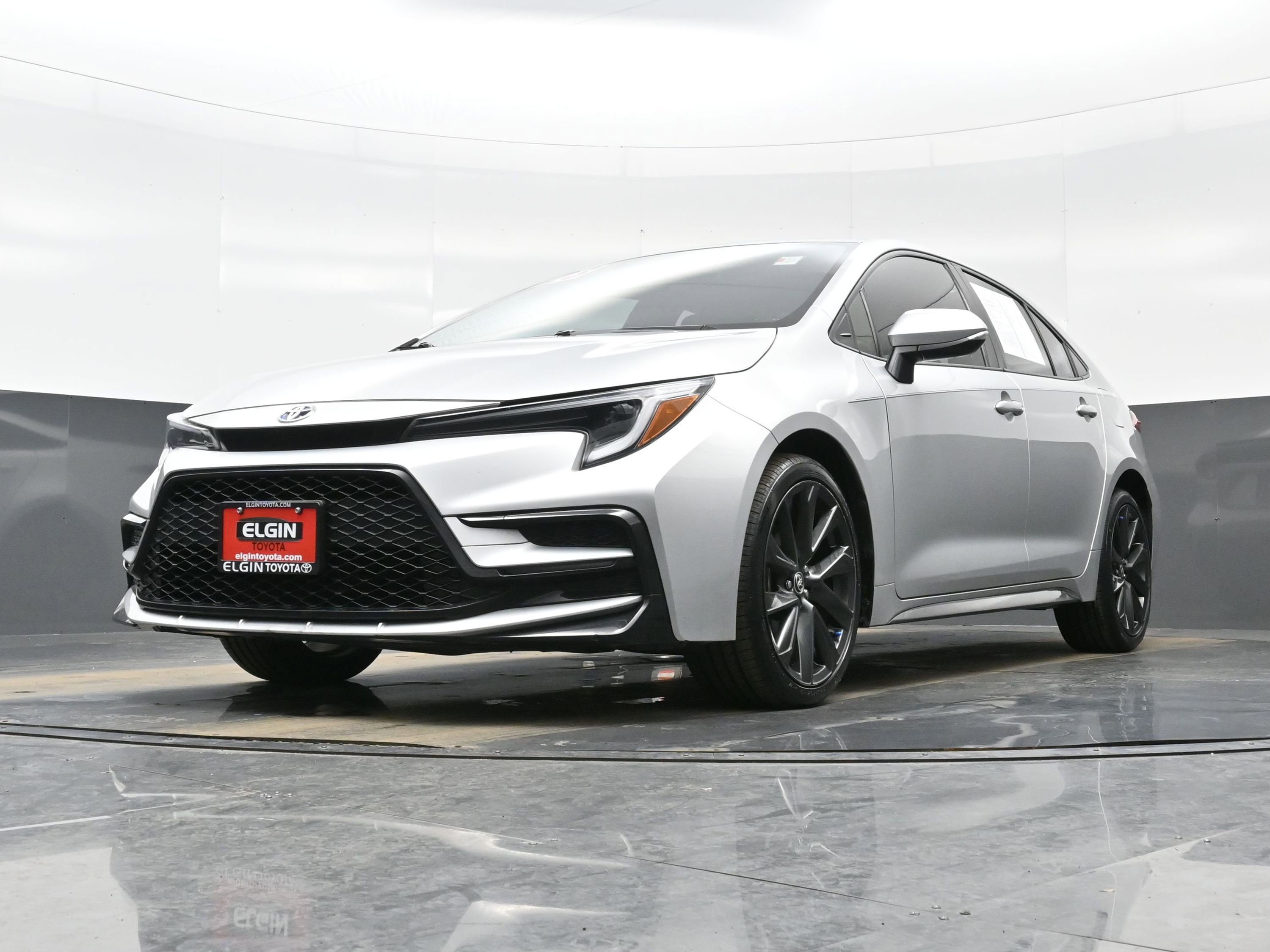Used 2023 Toyota Corolla SE image 27