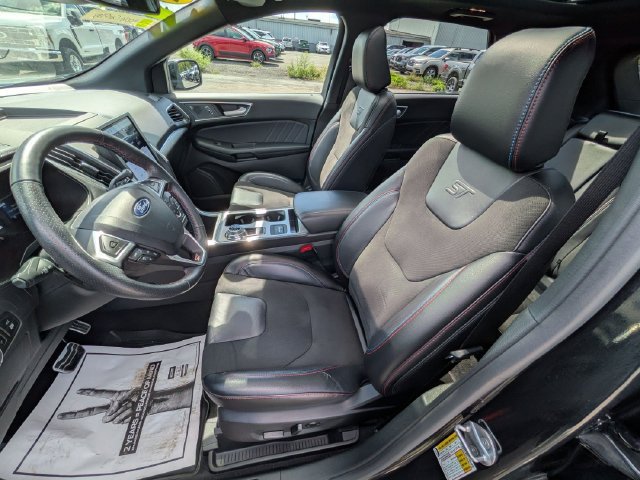 Certified 2024 Ford Edge ST w/ Equipment Group 401A AWD/4WD image 7