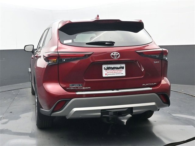 New 2026 Toyota Highlander Platinum image 19