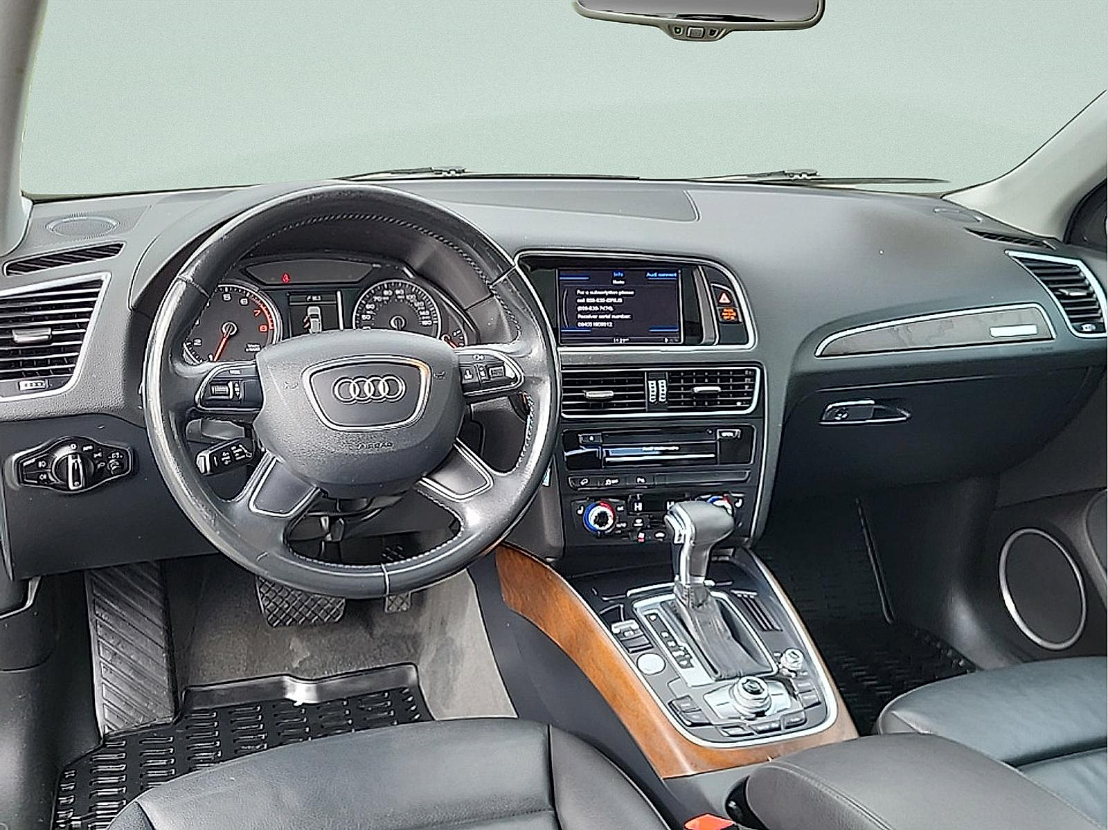 Used 2015 Audi Q5 2.0T Premium Plus w/ Technology Package AWD/4WD image 16
