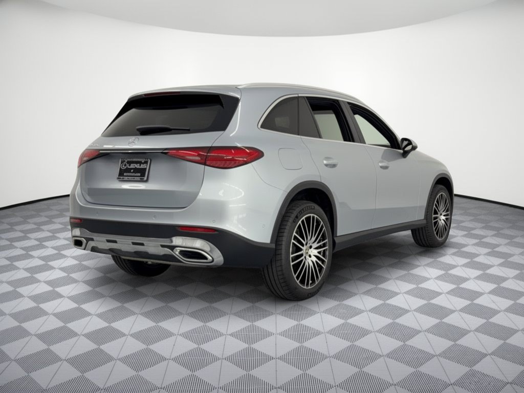 Used 2023 Mercedes-Benz GLC 300 image 9