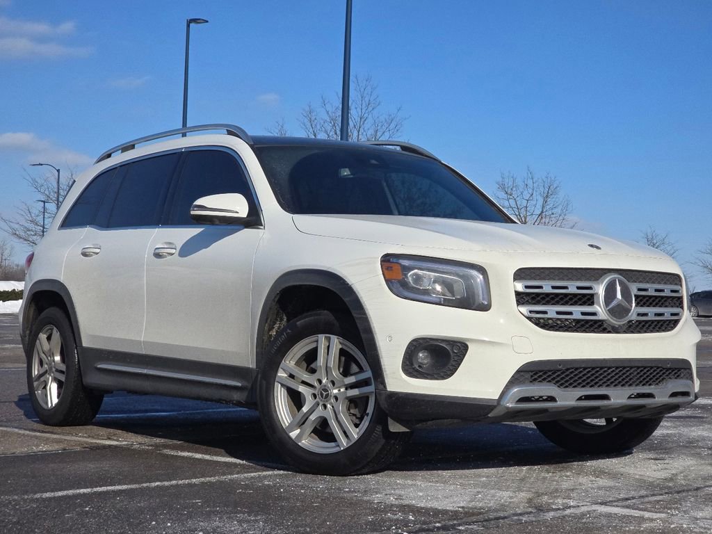 Certified 2022 Mercedes-Benz GLB 250 4MATIC image 1