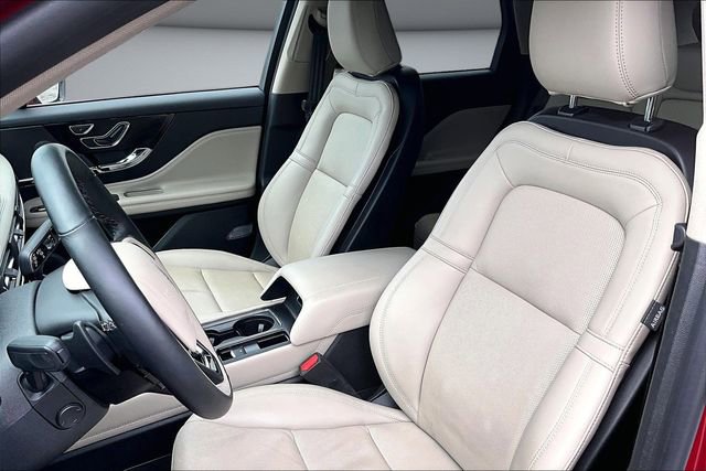 Used 2025 Lincoln Corsair Reserve AWD/4WD image 20