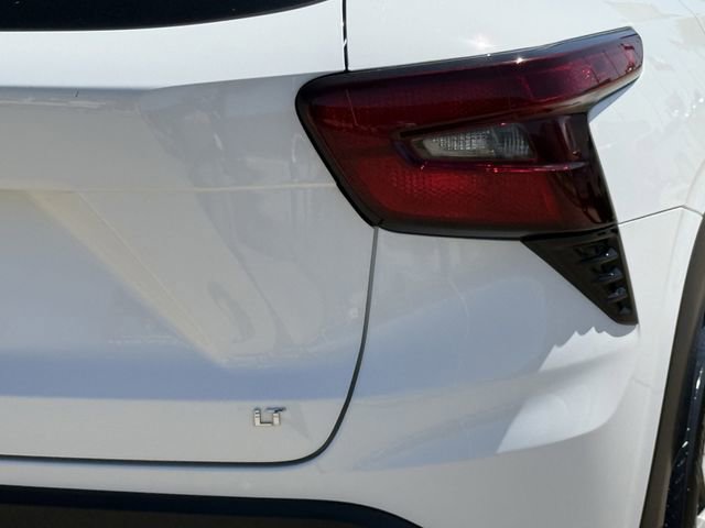 Used 2025 Chevrolet Trax LT image 8