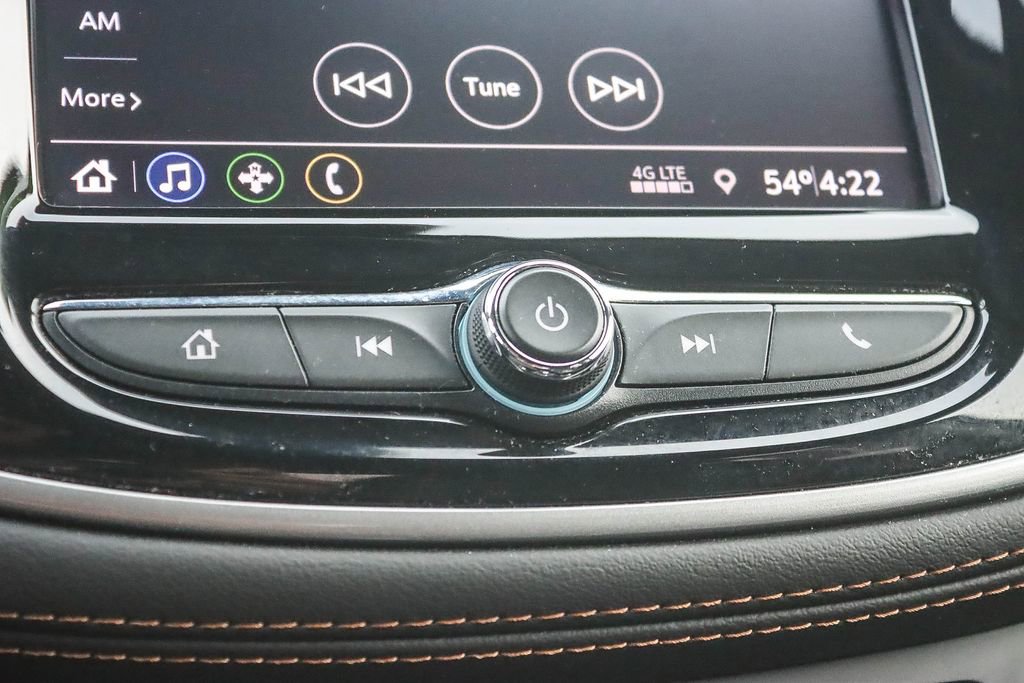 Used 2022 Chevrolet Trax LT w/ LT Convenience Package image 26