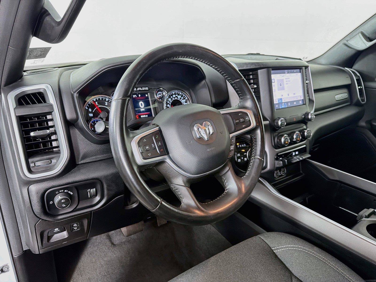 Used 2022 RAM 1500 Big Horn AWD/4WD image 16