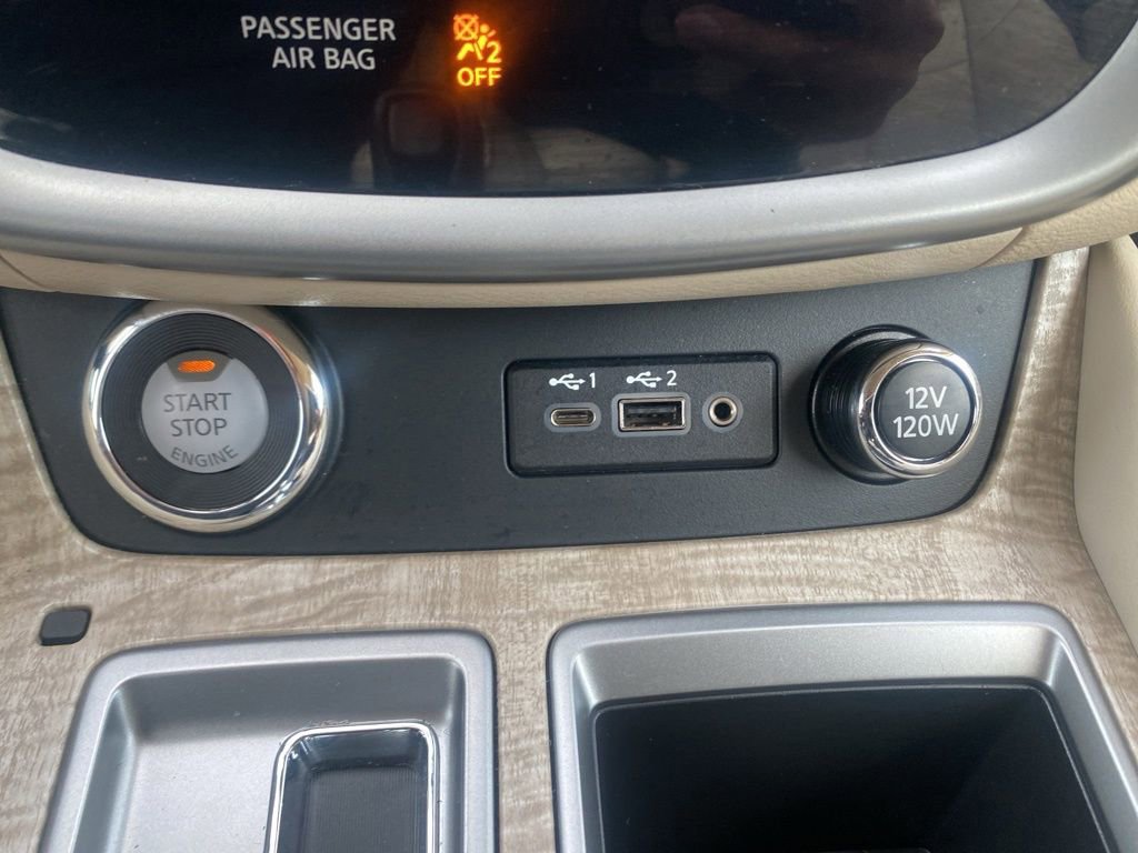 Used 2024 Nissan Murano SV image 25