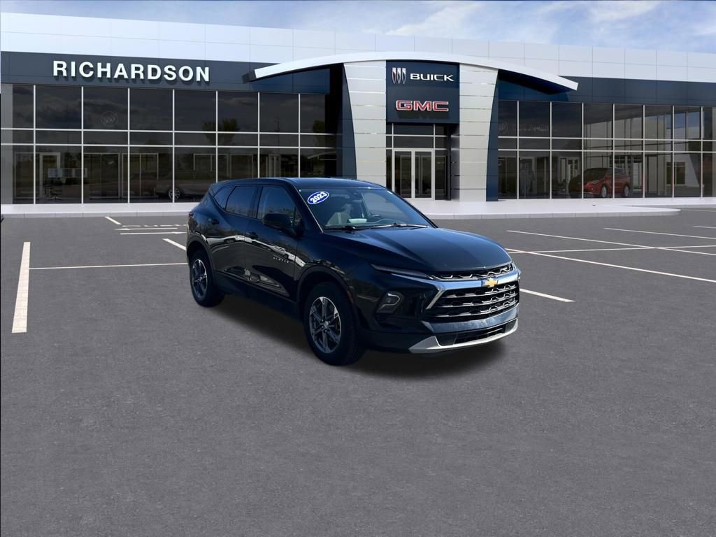 Used 2023 Chevrolet Blazer LT image 7