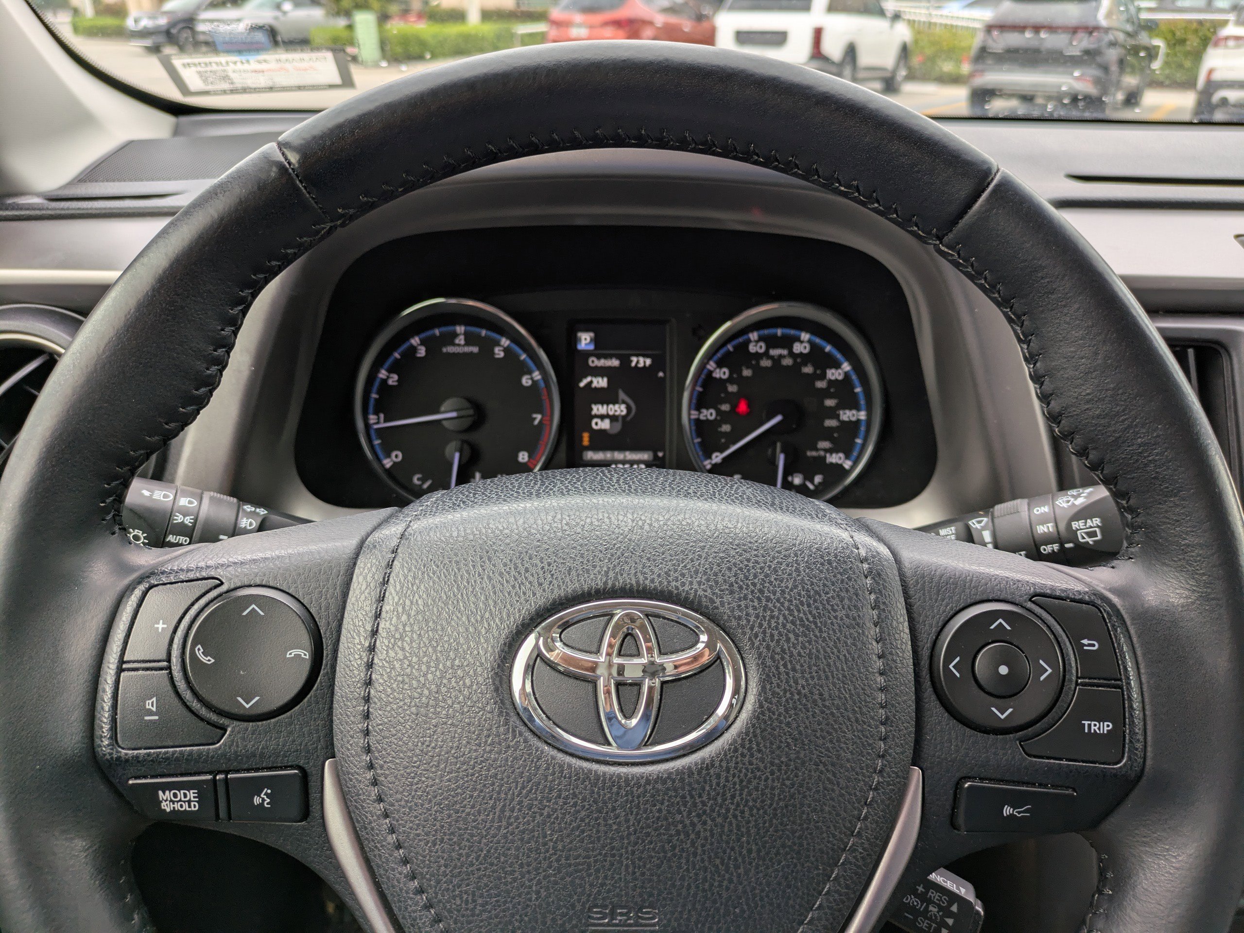 Used 2018 Toyota RAV4 Limited FWD image 27