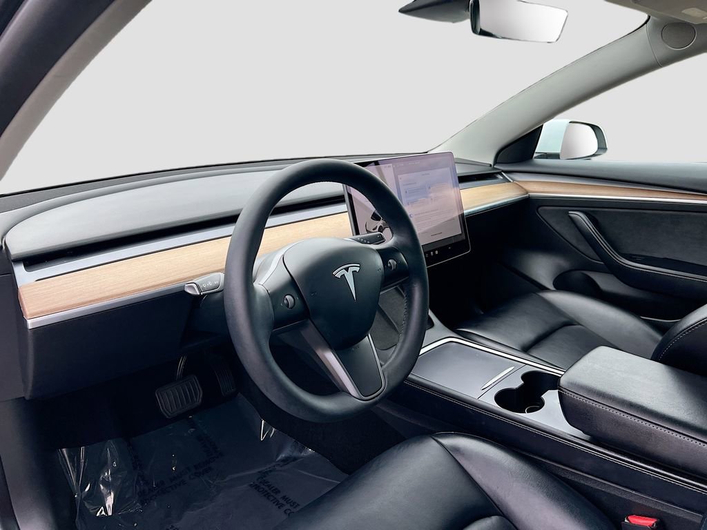 Used 2022 Tesla Model 3 Long Range AWD/4WD image 9