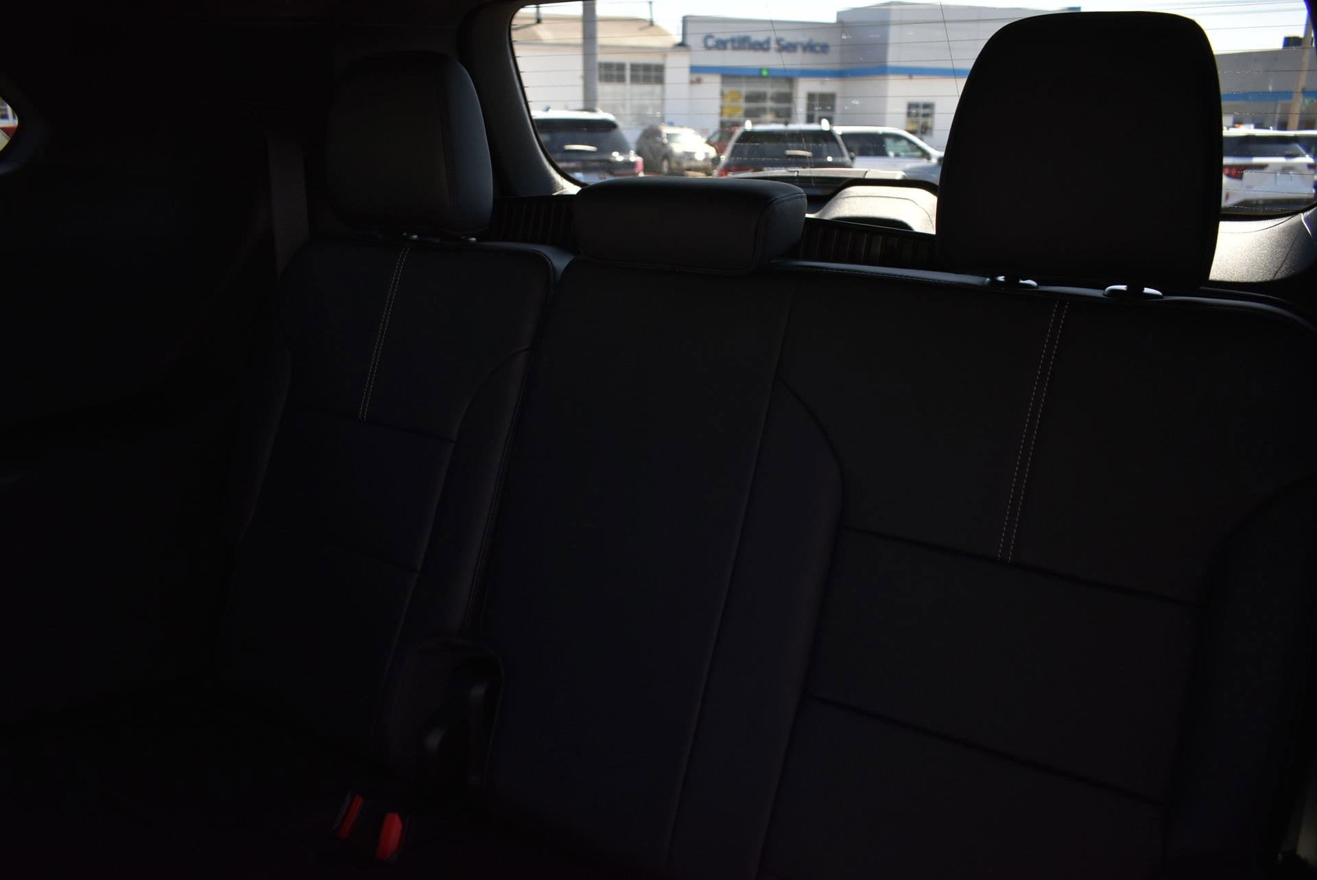 New 2026 GMC Acadia Elevation w/ Black Edition AWD/4WD image 18
