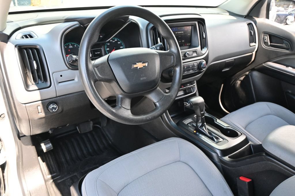 Used 2020 Chevrolet Colorado W/T RWD image 5