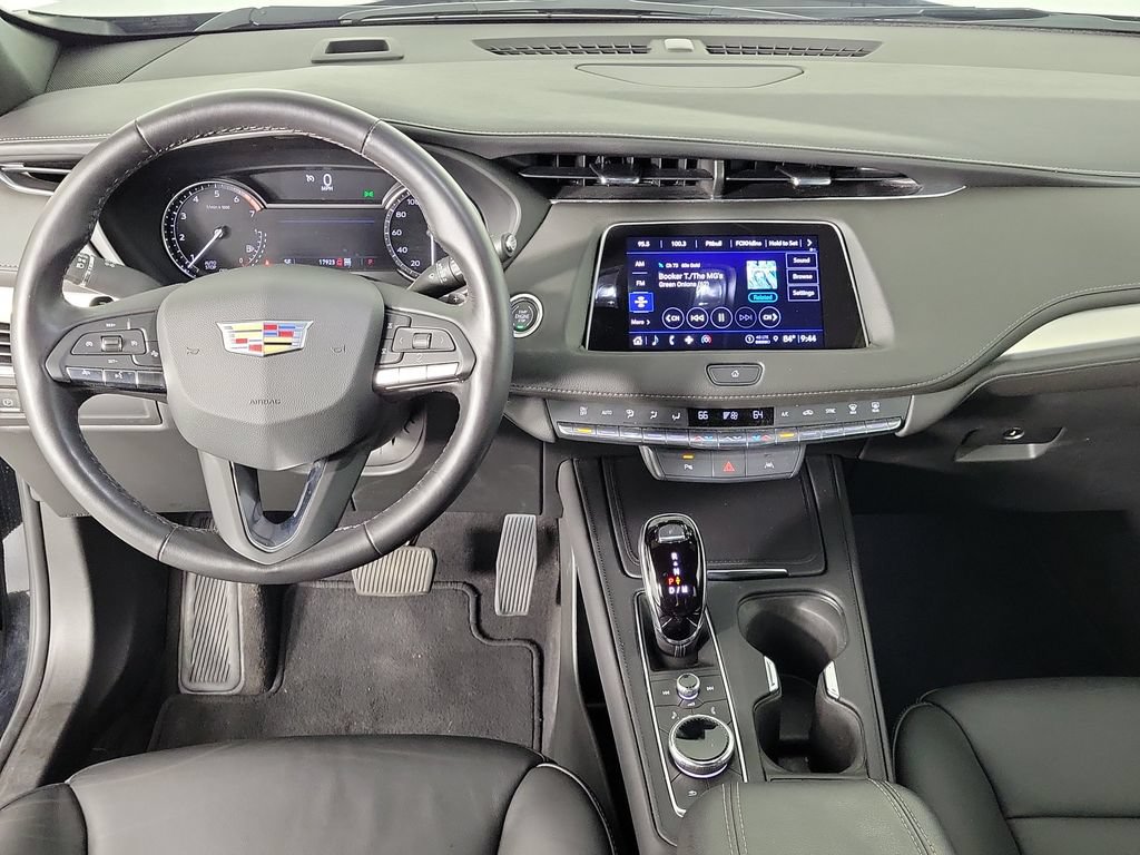 Certified 2023 Cadillac XT4 Premium Luxury AWD/4WD image 16