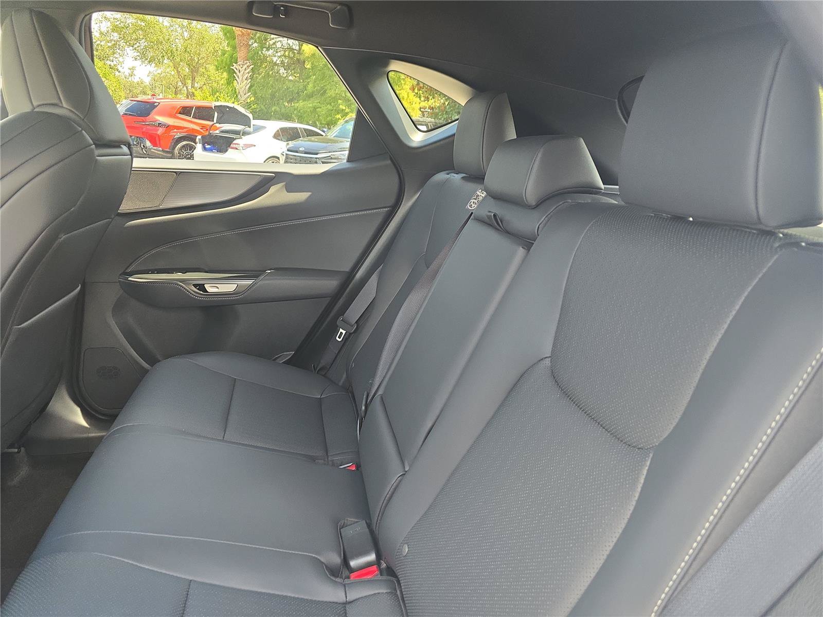 Used 2026 Lexus NX 350 F Sport AWD/4WD image 13