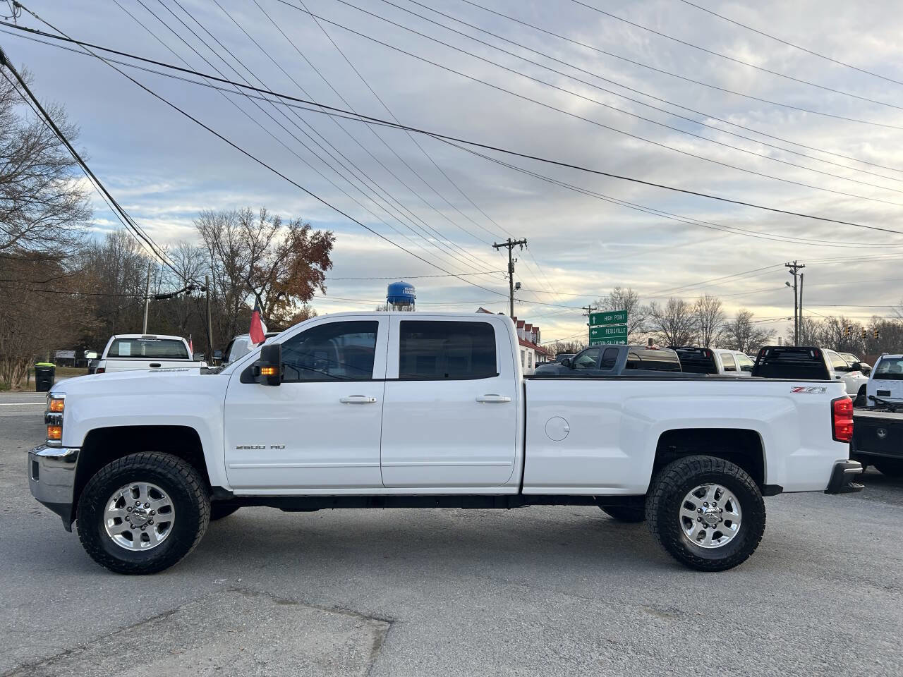 Used 2015 Chevrolet Silverado 2500 LT w/ Z71 Package, Off-Road image 10