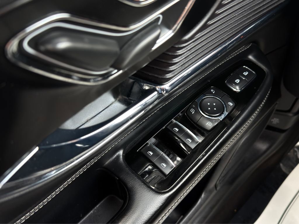 Used 2022 Lincoln Corsair Grand Touring image 11