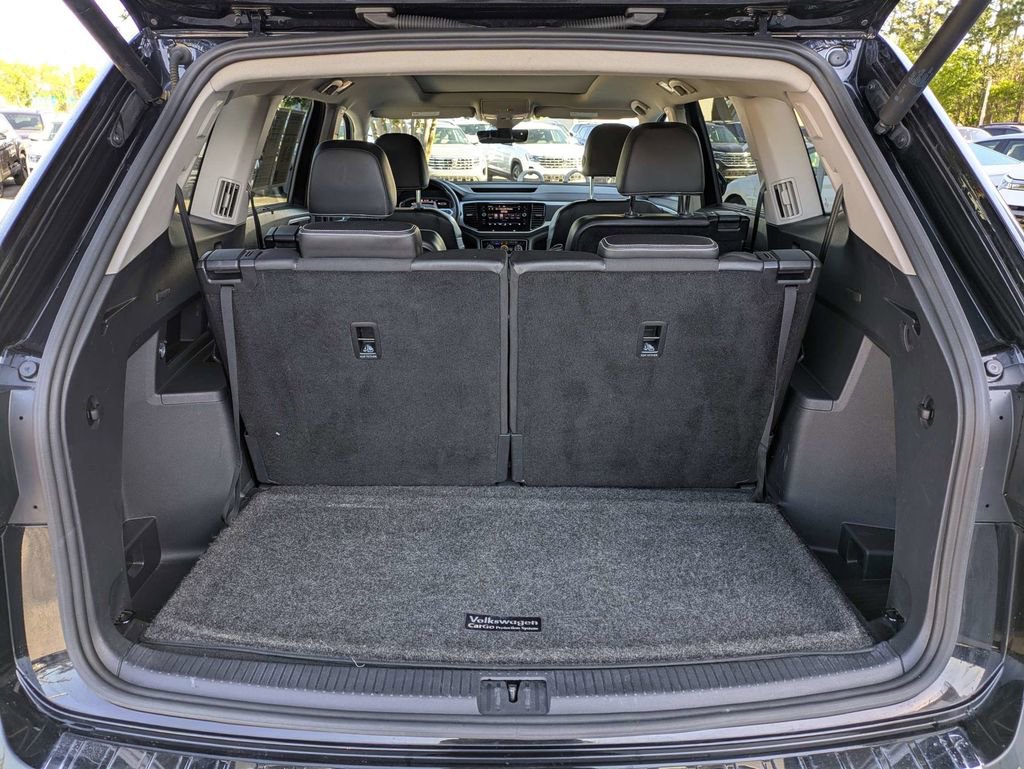 Used 2022 Volkswagen Atlas SEL Premium AWD/4WD image 13