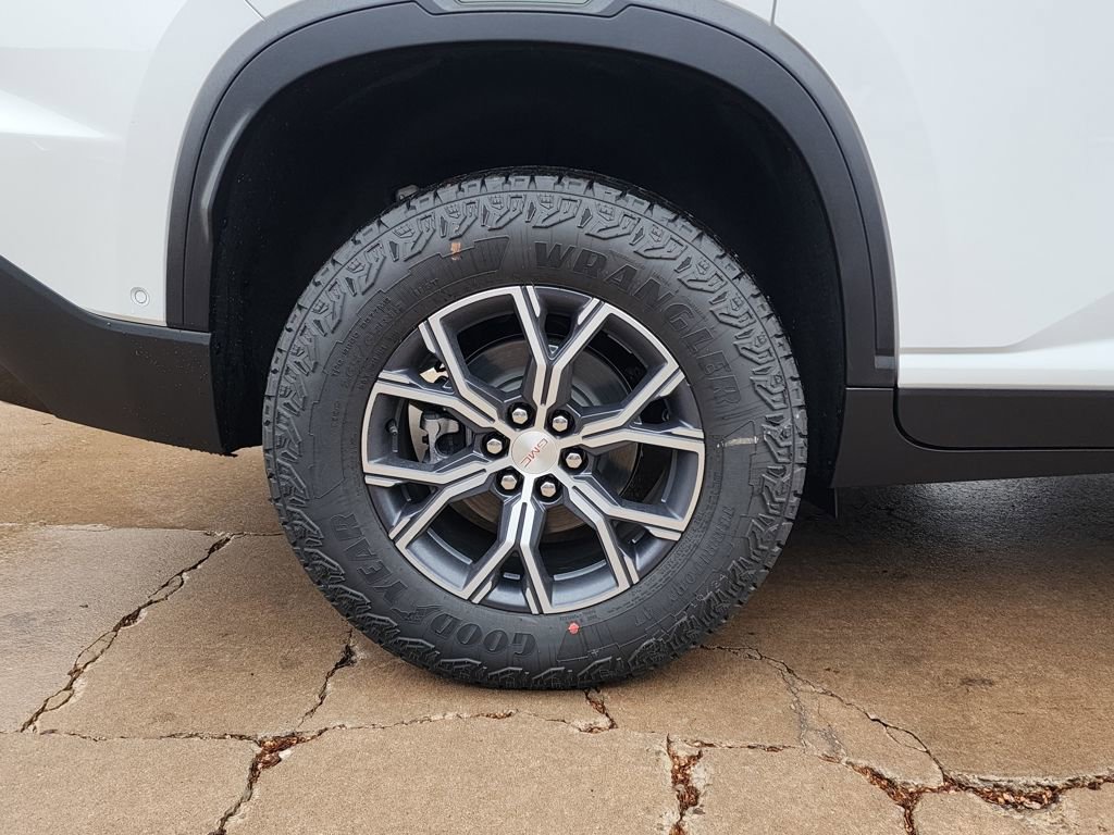 New 2026 GMC Acadia AT4 w/ Super Cruise Package image 57