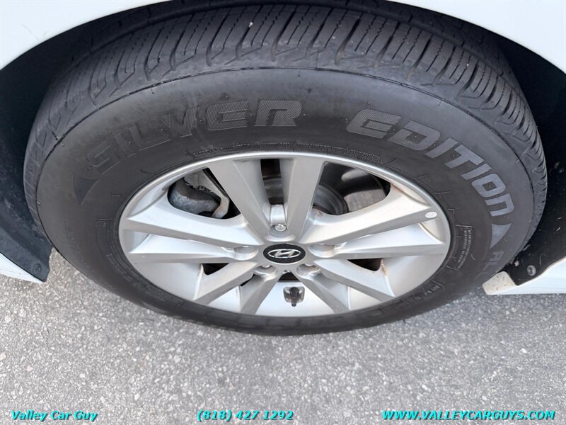 Used 2016 Hyundai Sonata SE FWD image 23