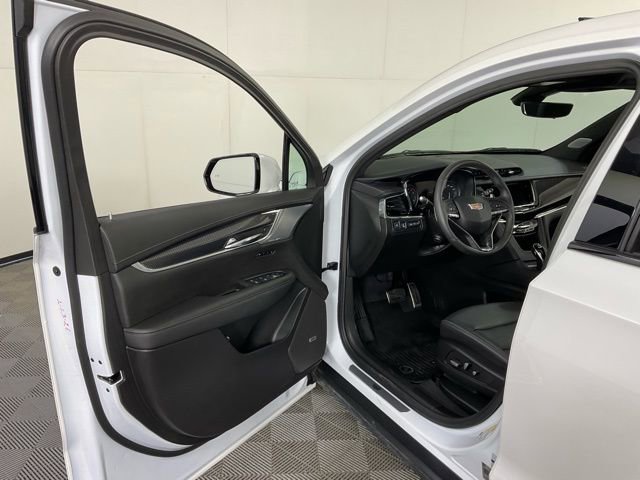 Certified 2025 Cadillac XT6 Sport w/ LPO, Red Accent Package image 24