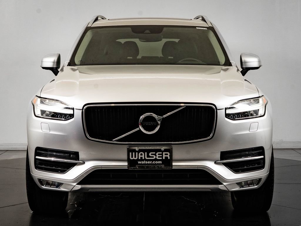 Used 2018 Volvo XC90 T6 Momentum w/ Momentum Plus Package AWD/4WD image 2
