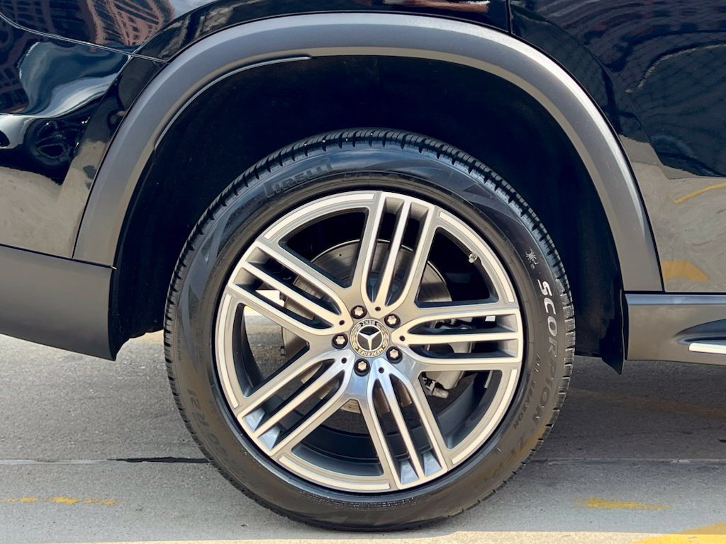 Certified 2026 Mercedes-Benz GLS 450 4MATIC image 14
