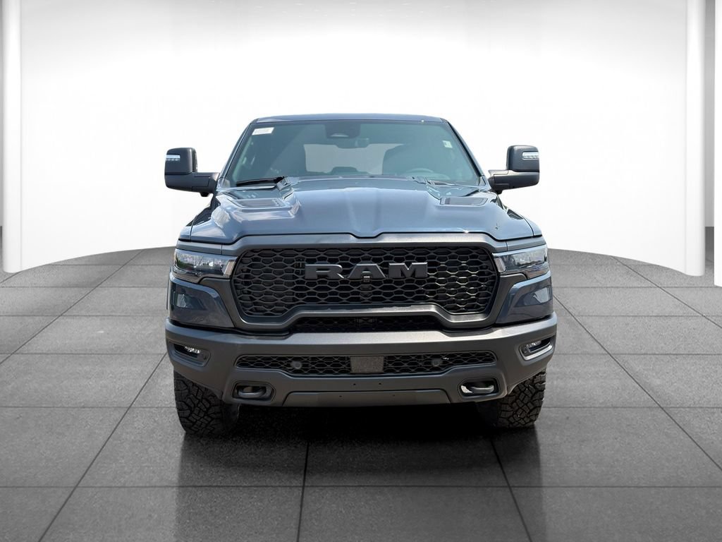 Used 2022 RAM 2500 Laramie AWD/4WD image 2