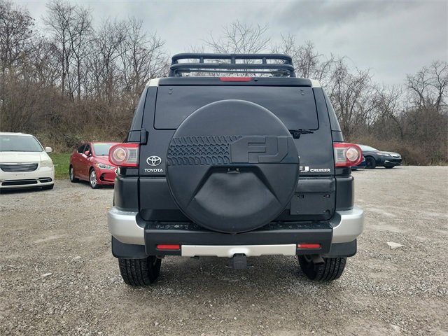 Used 2014 Toyota FJ Cruiser 4WD image 5