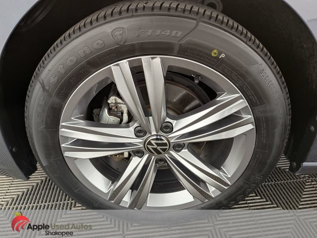 Used 2024 Volkswagen Jetta SE FWD image 44