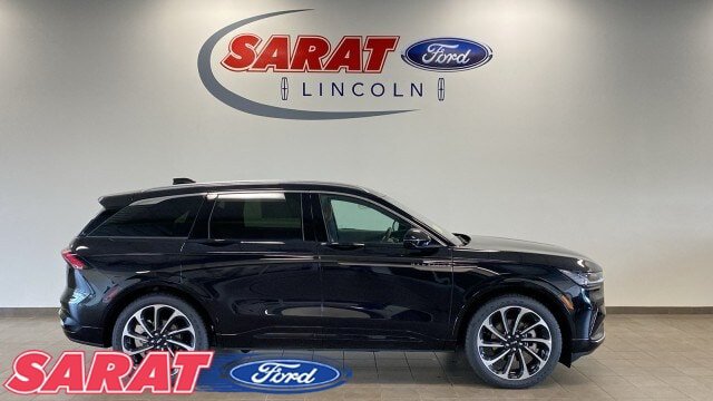 New 2025 Lincoln Nautilus Black Label AWD/4WD image 1