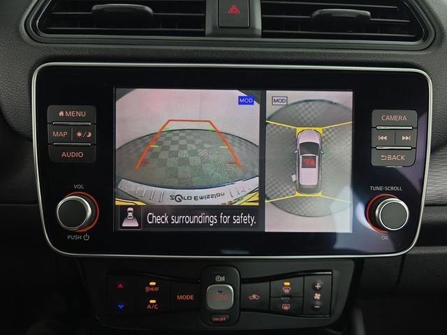 Used 2020 Nissan Leaf SV w/ SV Technology Package image 14