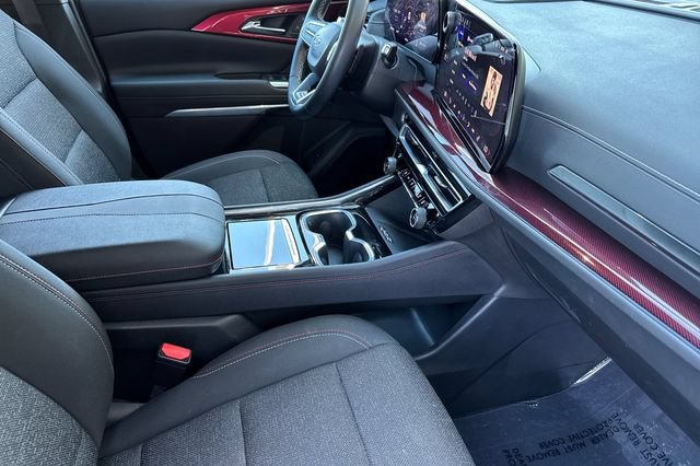 Used 2024 Chevrolet Traverse Z71 w/ LPO, Cargo Package AWD/4WD image 20