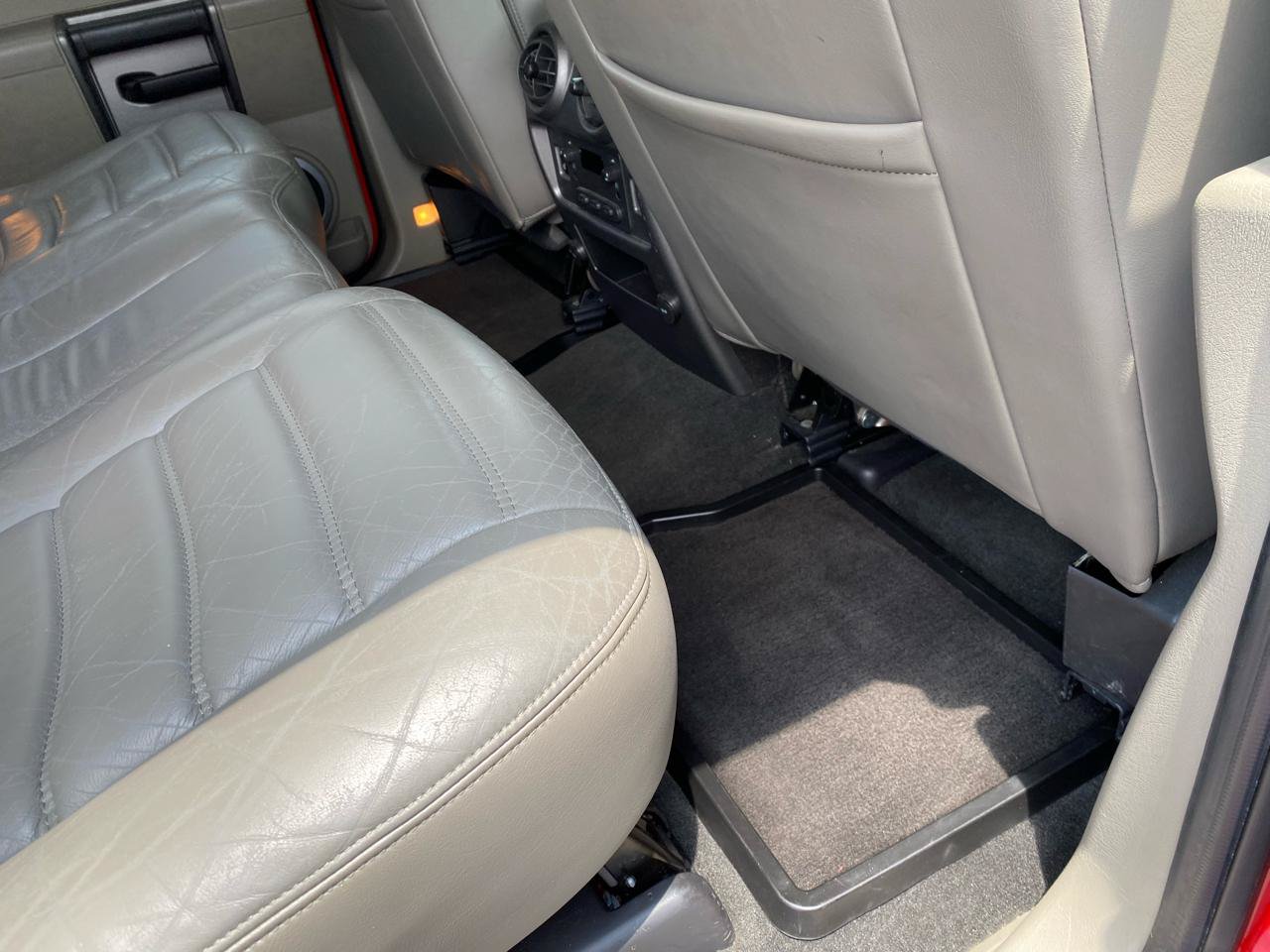 Used 2004 HUMMER H2 AWD/4WD image 21