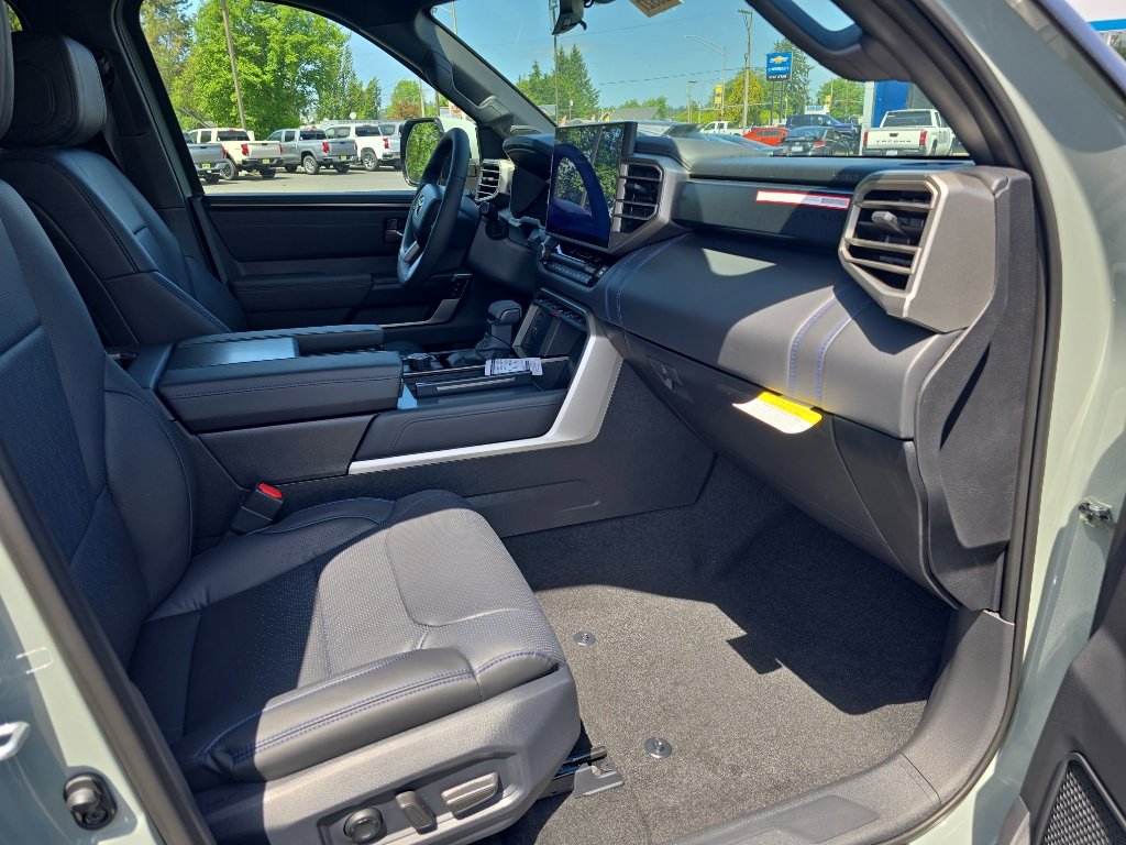 New 2026 Toyota Sequoia Platinum AWD/4WD image 18