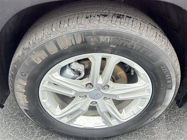 Certified 2023 GMC Terrain SLE w/ Driver Convenience Package image 31